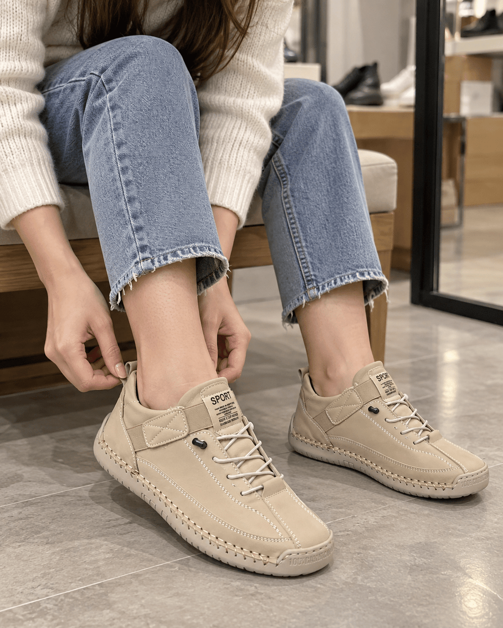Zapatillas casual con cordones en caqui - Paula Vela Zapatillas