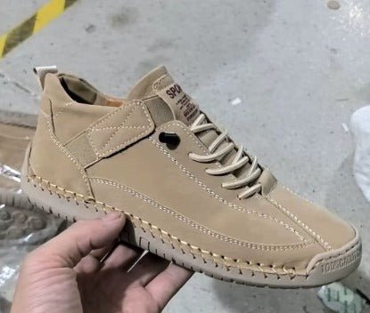 Zapatillas casual con cordones en caqui - Paula Vela Zapatillas